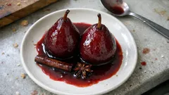 Red Wine Poached Pears with Cinnamon and Star Anise (Surprisingly Easy)