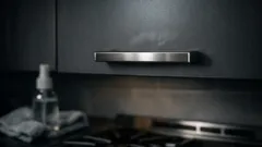 How to remove sticky grease from kitchen cabinets in 5 minutes